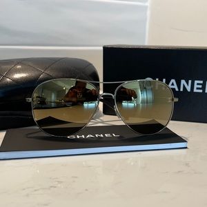 CHANEL Aviators Gold Mirror